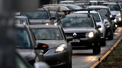 Vuelve la restricción vehicular en Santiago