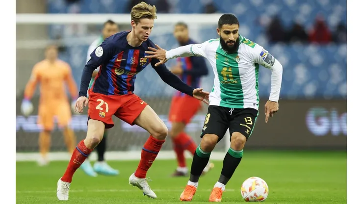 ¿A qué hora juegan Barcelona vs Real Betis por el fútbol español y dónde ver?