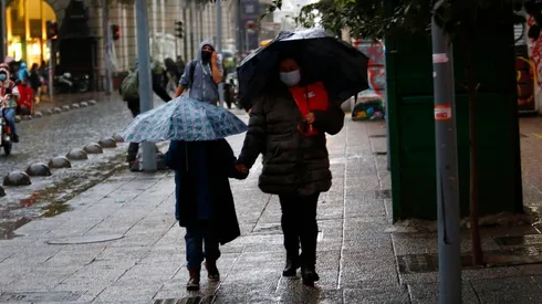¿En qué consiste la Alerta Preventiva por lluvias en Santiago?