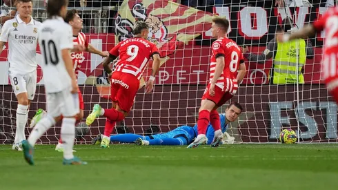 El reclamo de MisterChip en medio del póker de ex U. de Chile al Real Madrid.