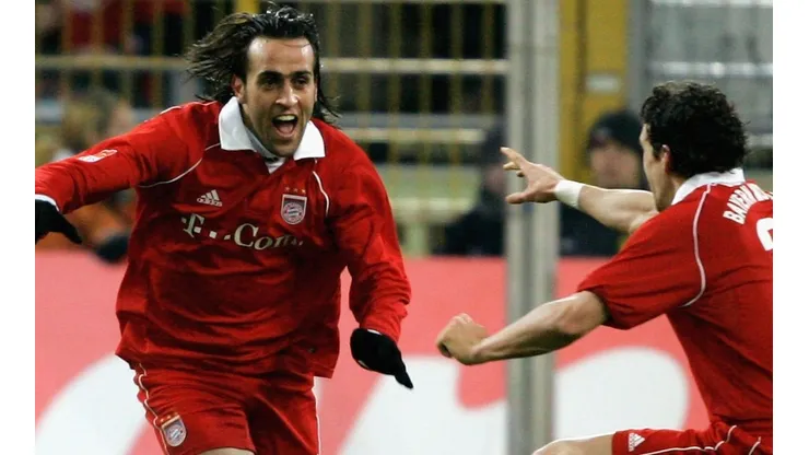 Ali Karimi con la camiseta del Bayern