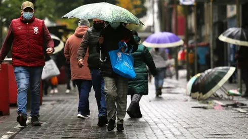Vuelve la lluvia en Santiago