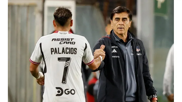 "Palacios puede mejorar más en todo sentido con los partidos, al igual que en lo físico".