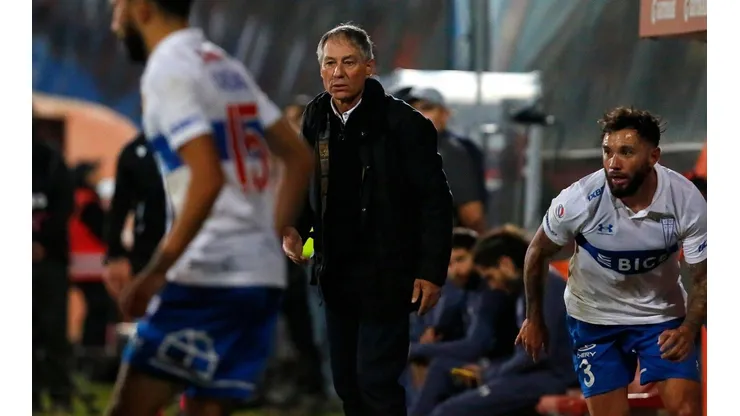 La UC llegó a cuatro partidos sin triunfos en el torneo.