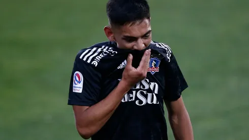 Joan Cruz milita en el Real Oviedo de España, club donde debutó con una goleada en contra.