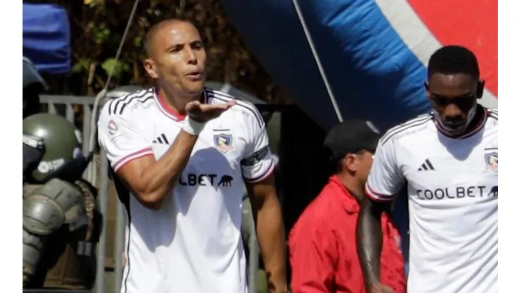 Los hinchas albos criticaron a los refuerzos en la Junta de Accionistas