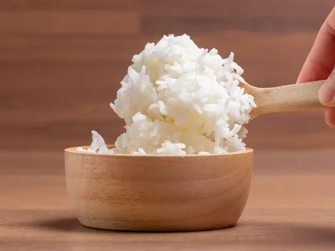 ¿Cómo se guarda el arroz para evitar intoxicación?