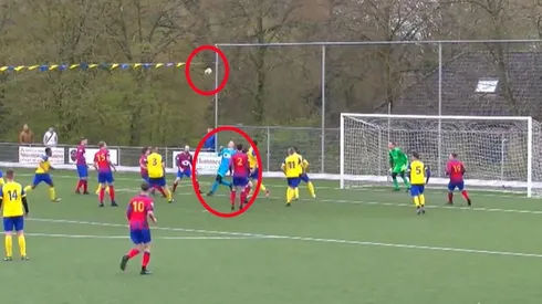 Chilena increíble del arquero del Limburg