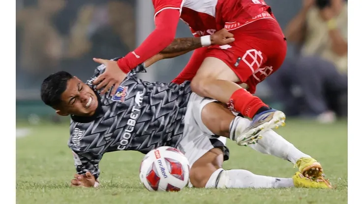 Thompson fue acusado nuevamente de violencia.