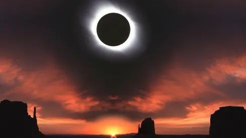 Eclipse Solar Híbrido 2023