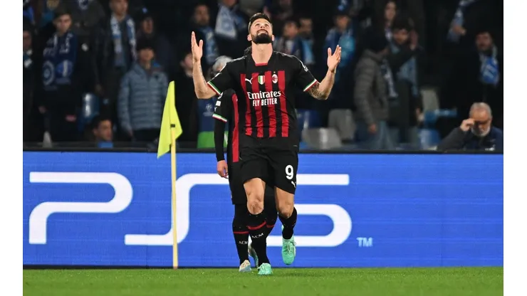 Giroud marcó el gol con el que AC Milan frenó en seco las intenciones del Napoli de seguir haciendo historia en la Champions League.