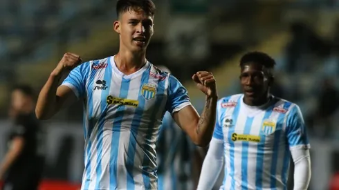 Magallanes debutó en el certamen CONMEBOL con un empate ante Botafogo.