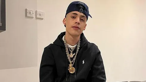 Cris MJ salió a desmentir que anduviera con un arma de verdad.