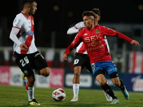 Unión vence a Curicó a domicilio y escapa de la zona de descenso