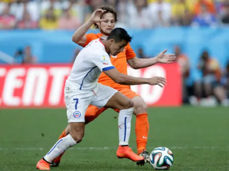 La FIFA recuerda un baile de Alexis Sánchez a Blind en Brasil 2014
