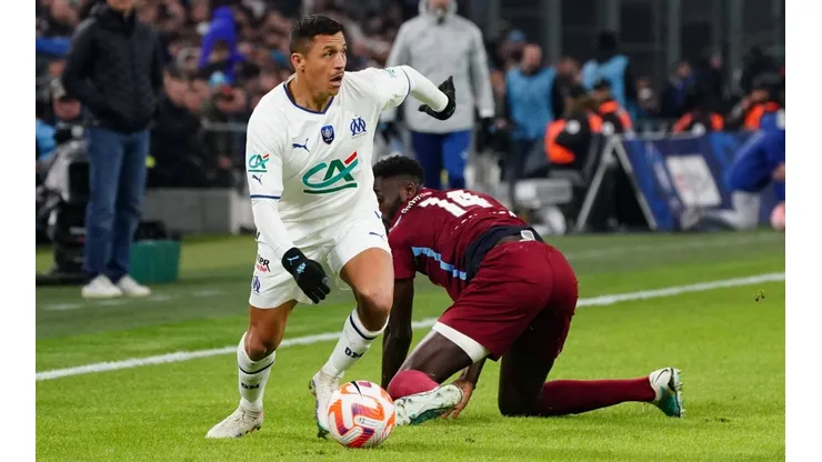 Alexis Sánchez fue titular en el triunfo ante Troyes