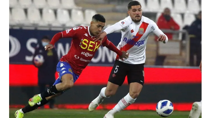 Su último cruce fue victoria 3 a 1 para Curicó Unido en julio, por la fecha 19 del curso anterior del fútbol chileno.