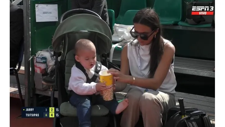 Juanito Jarry y su mamá, Laura Urruticoechea, son la hinchada más fiel que tiene Nicolás Jarry y lo siguen a todas partes.