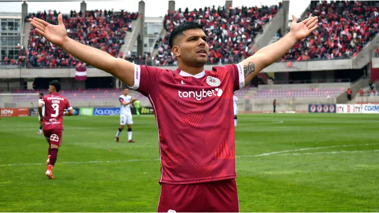 Lionel Altamirano, máximo goleador de La Serena y de Primera B con 20 tantos.
