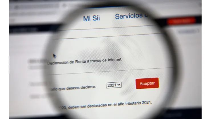 ¿Cómo se debe declarar renta para recibir la devolución de impuestos?