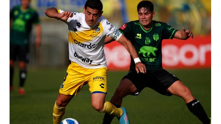 Everton y Magallanes se ven las caras en el Sausalito de Viña del Mar.