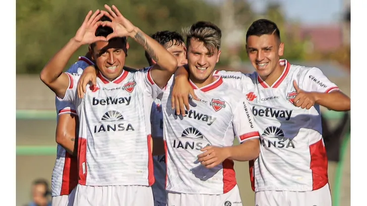 Sergio Gioino se resigna al castigo a Ñublense en Copa Chile.