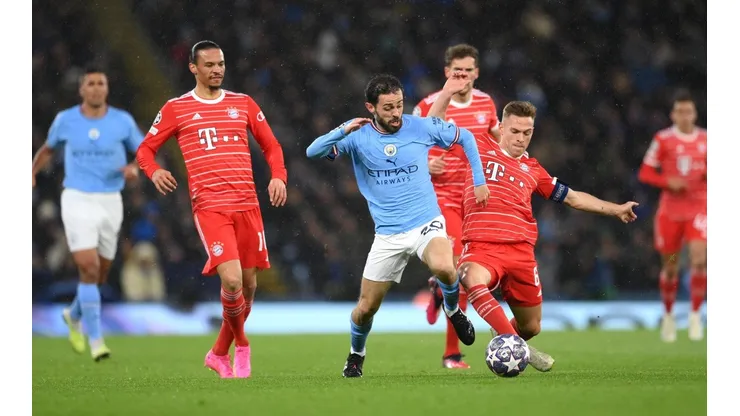 Leroy Sané y unos de sus compañeros en ataque se fueron a las manos en el túnel rumbo al camarín tras caer goleados ante el City.