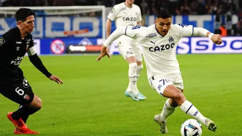 Alexis Sánchez brilla, pero sus compañeros están en deuda y hoy les pegan por ello