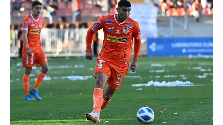Cobreloa se rearma en medio de la polémica con David Escalante