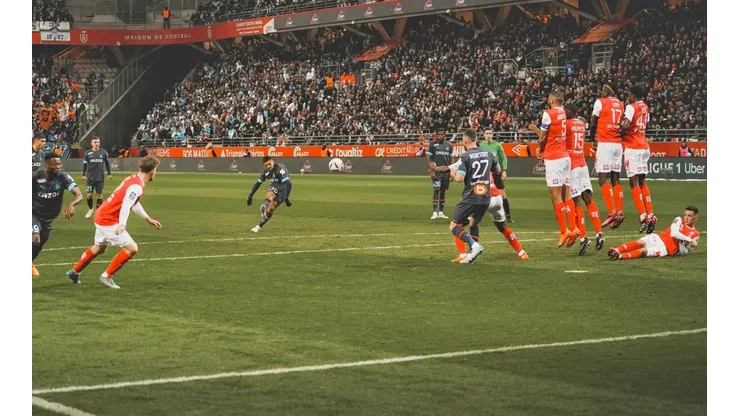 Alexis anotó un golazo de tiro libre hace algunas semanas.
