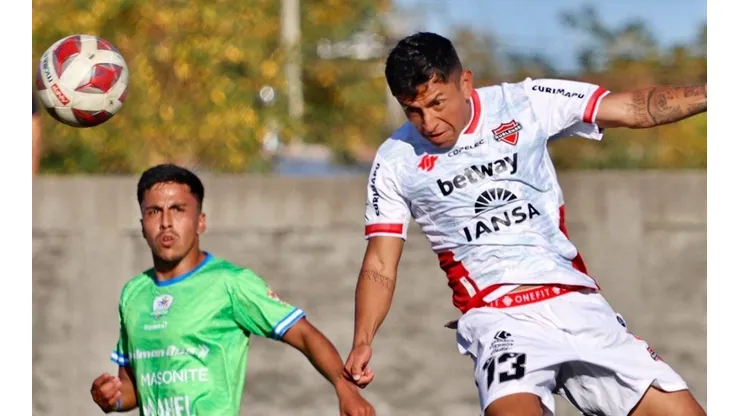 El cuadro chillanejo se impuso en la cancha por 3-0 sobre Comunal Cabrero