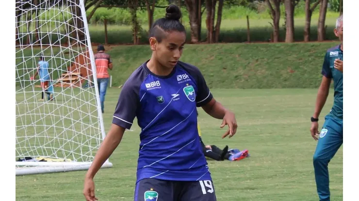 Con una chilena: Este sábado empieza el Brasileirao Femenino A2