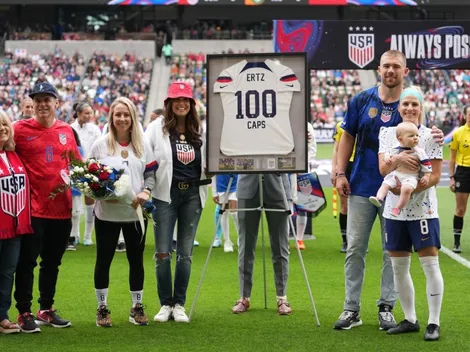 El emotivo homenaje de USA a Julie Ertz en su regreso a las canchas