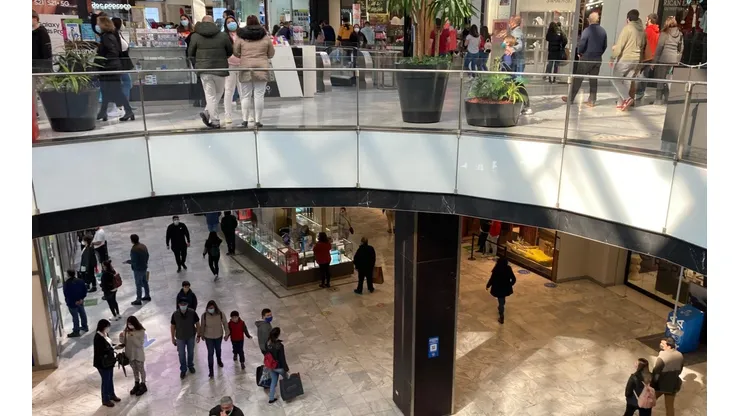¿Estarán cerrados los malls y el comercio este Sábado Santo?