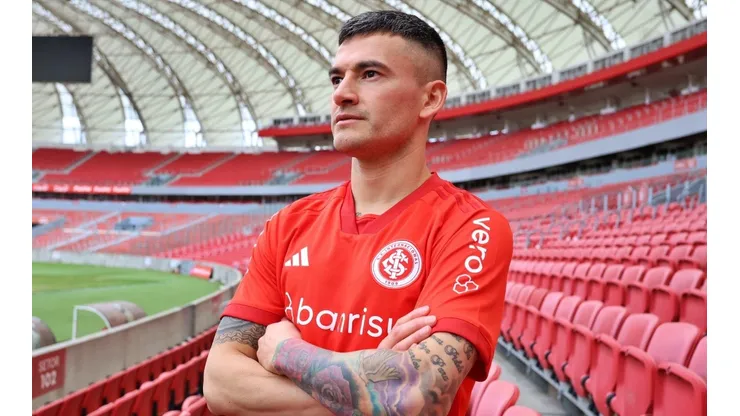 Aránguiz estuvo por dos años en Brasil antes de partir a Alemania.