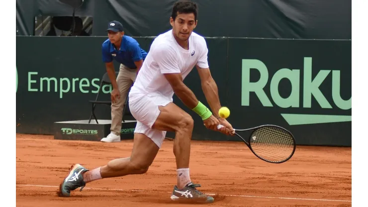 Garin sigue intratable en la arcilla de Houston.