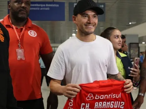 El Príncipe Charles es pura alegría en su regreso a Porto Alegre