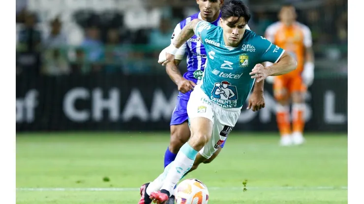 Víctor Dávila deja al León con las semifinales casi aseguradas