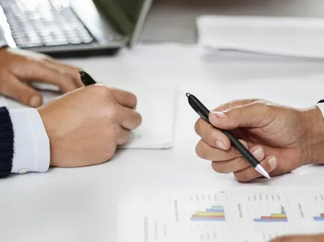 ¿Qué indica la ley acerca de tener dos contrato laborales?