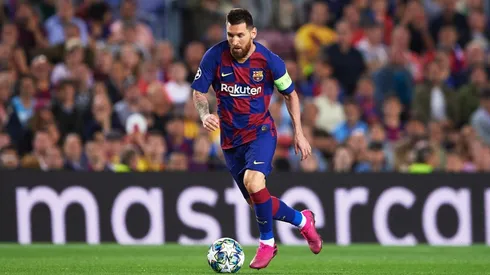 Los hinchas del Barcelona pidieron a los gritos el regreso de Lionel Messi al club.