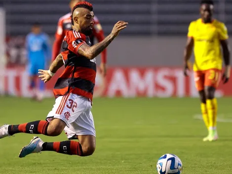 Vidal recibe críticas de la prensa pero su técnico lo defiende