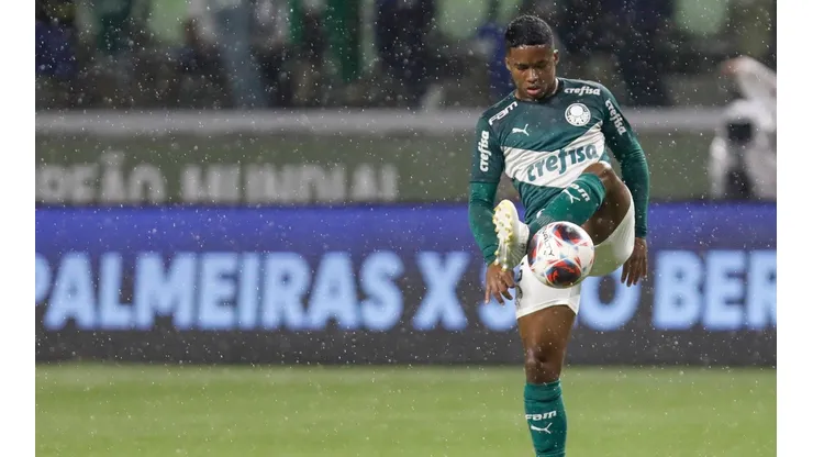 Endrick está haciendo sus primera armas en Palmeiras