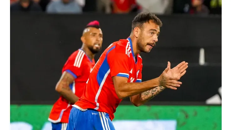Catalán debutó ante Paraguay por la selección chilena.