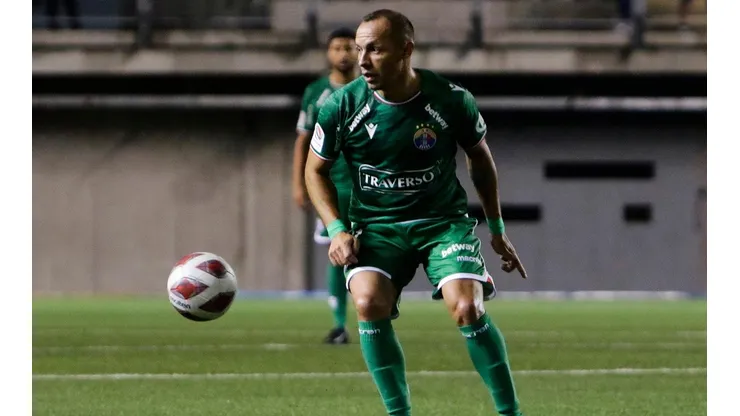 Marcelo Díaz no pudo celebrar en el inicio de la fase de grupos de Copa Sudamericana