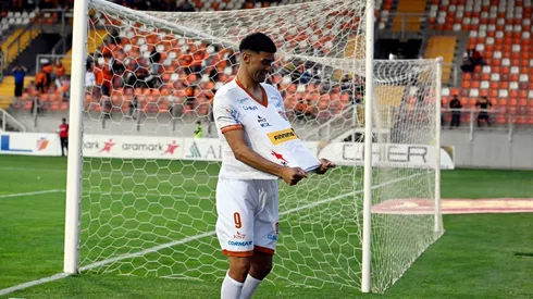 David Escalante afronta una polémica con el presidente de Cobreloa, Fernando Ramírez.