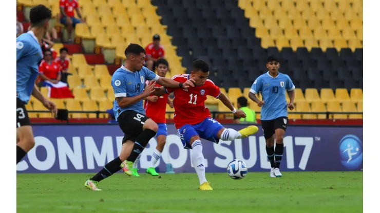 La Roja Sub 17 venció con categoría a Uruguay y se mantiene viva en el Sudamericano de Ecuador.