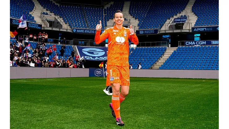 Christiane Endler sigue líder en Francia y va por el bicampeonato