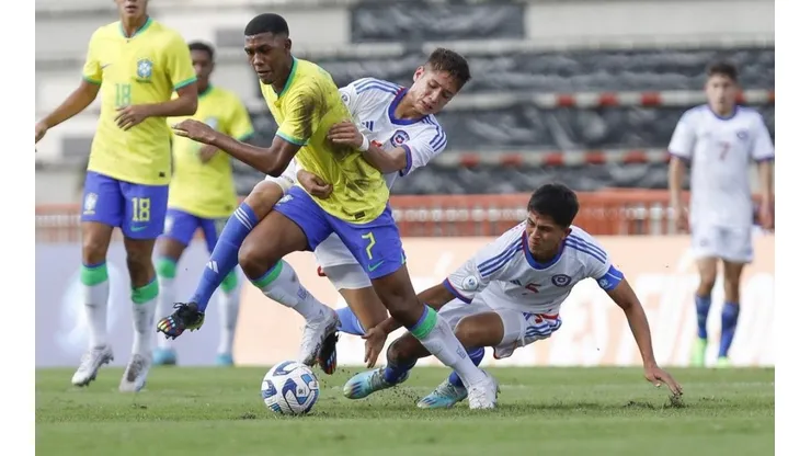 La Roja tuvo un duro debut en el Sudamericano Sub 17