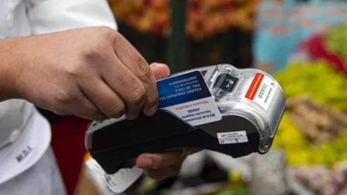 ¿Cuándo cargan la Junaeb en abril?