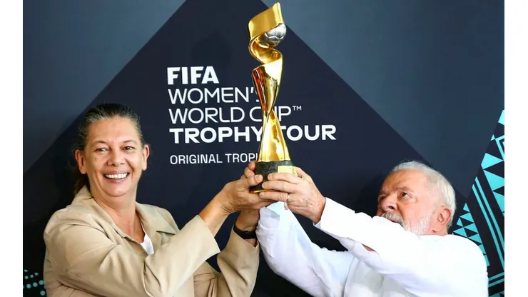La ministra del deporte de Brasil, Ana Moser junto al Presidente Luiz Inácio Lula da Silva